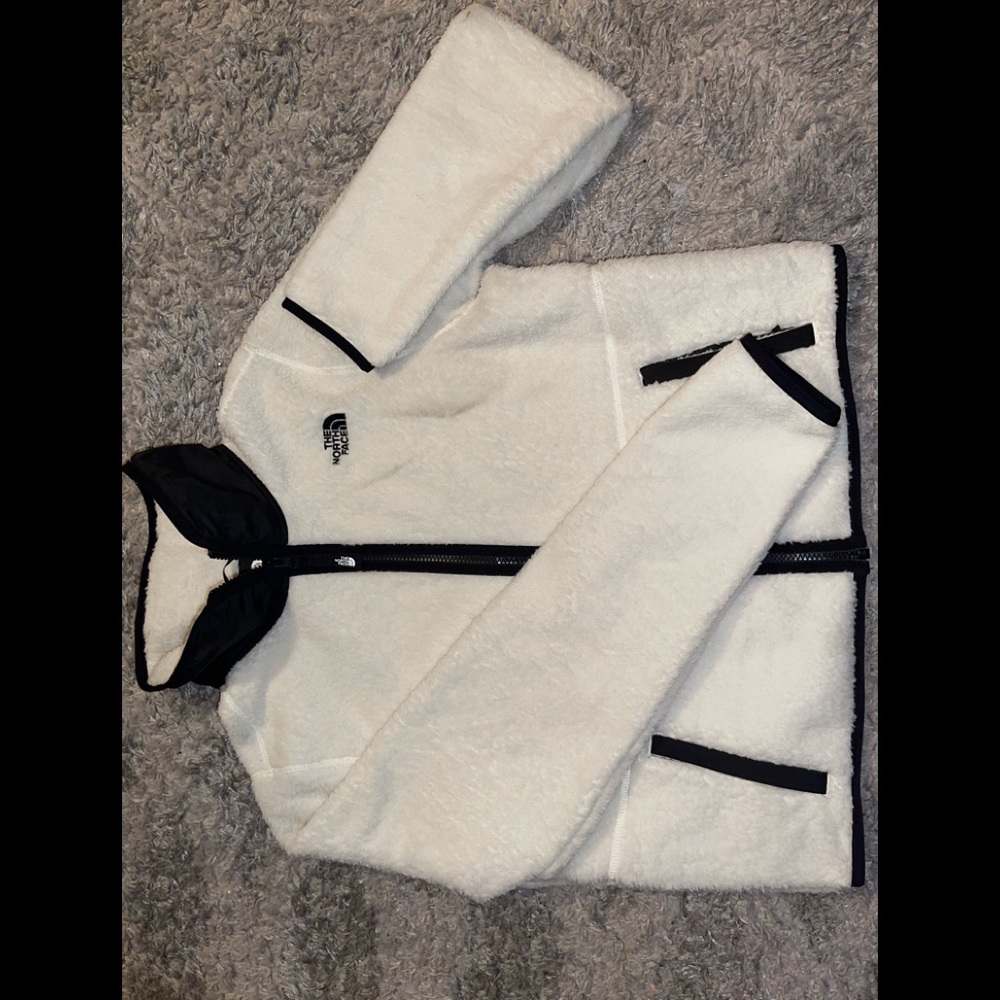 The Northface Campshire Crop Fleece Jacket